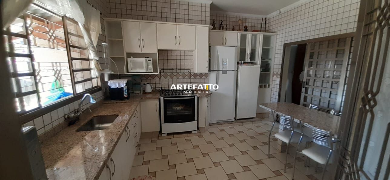 Fazenda à venda com 3 quartos - Vila Rezende,Franca 