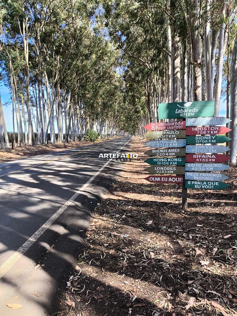 Fazenda à venda com 2 quartos - Condomínio Estância Tropical,Cristais Paulista 
