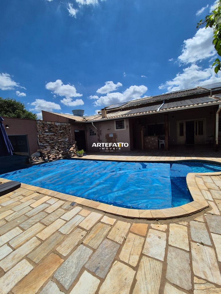 Fazenda à venda com 3 quartos - Vila Rezende,Franca 