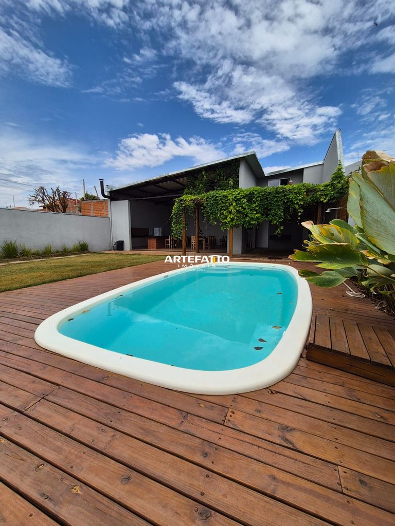 Casa à venda com 1 quarto, 350m² - Centro,Cristais Paulista 