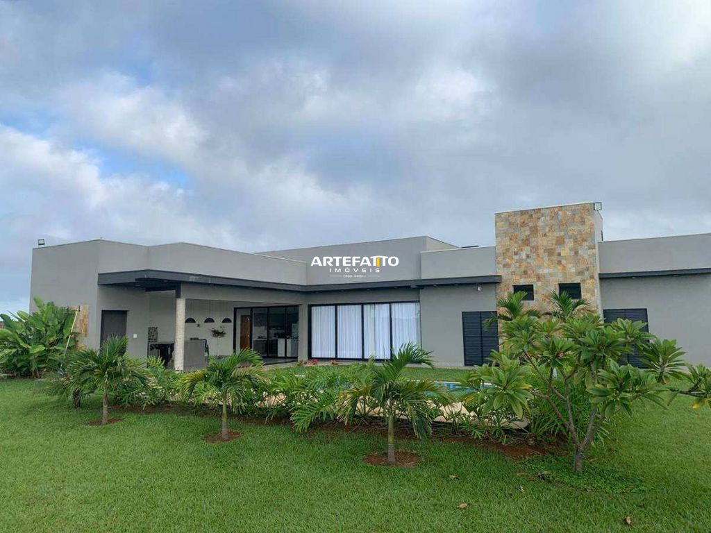  - Chácara à venda, no Reserva Terra Nova, em Cristais Paulista, com 3 suítes