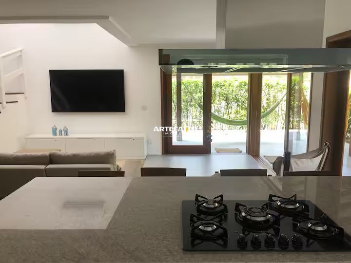 Casa para Alugar em Praia de Maresias, São Sebastião - SP - Zbroker Imóveis