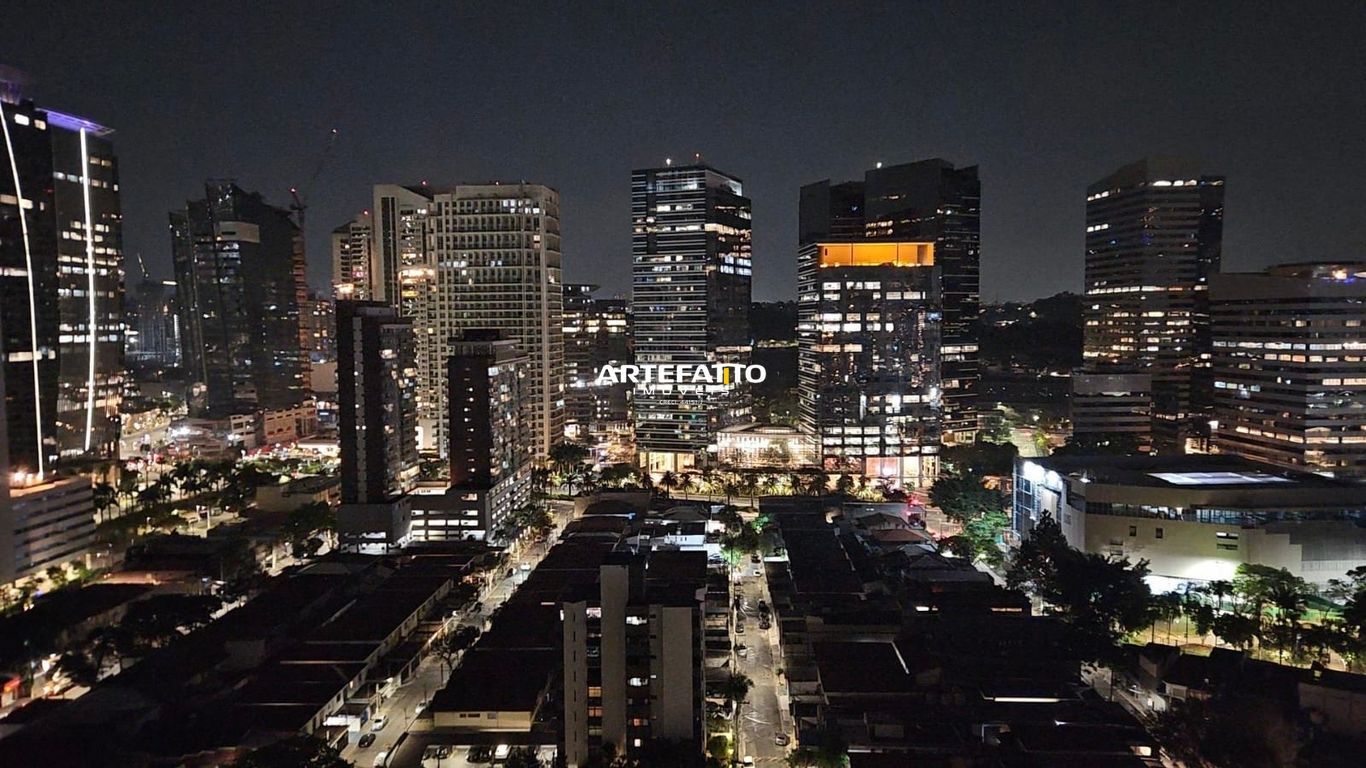 
				O apartamento, com 93m² , 2 quartos (podendo fazer 3) com , 2 vagas
			 - Zbroker Imóveis