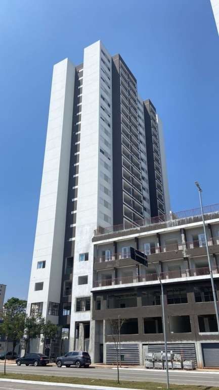  - 
				Apartamento com 3 suítes à venda, 108 m2
			