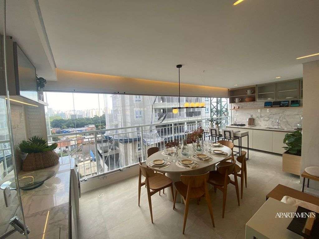 Apartamento à venda com 2 quartos, 59m² - Santo Amaro,São Paulo 
