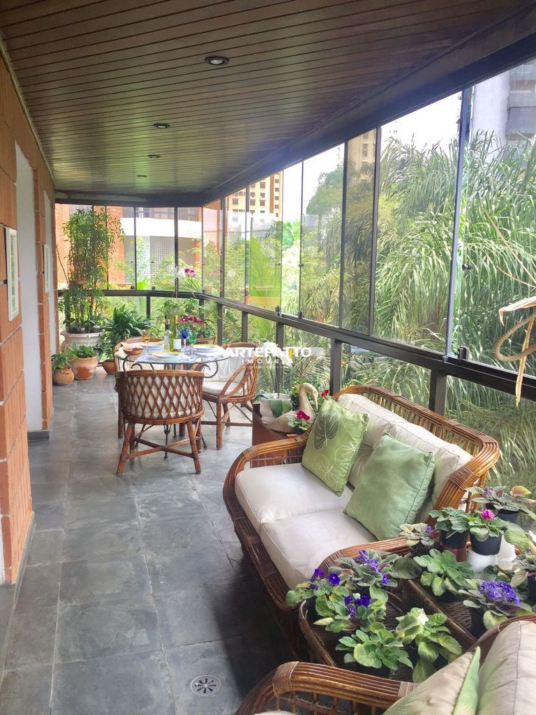 Apartamento à venda com 3 quartos, 206m² - Vila Suzana,São Paulo 