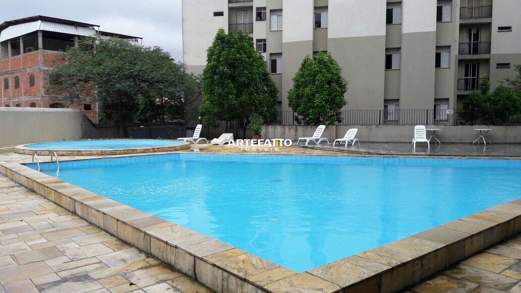 
				Cobertura com Piscina- Com 3 quartos (sendo 1 suite) com 108m2
			 - Zbroker Imóveis