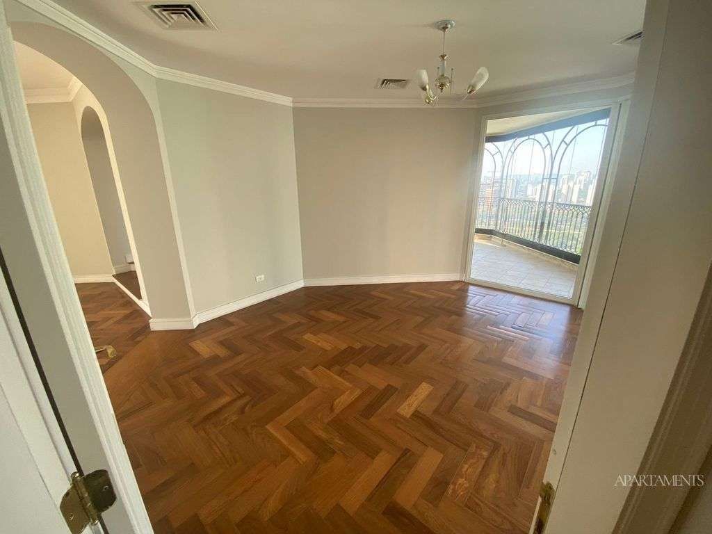  - Apartamento à Venda em Jardim Fonte do Morumbi, São Paulo - SP