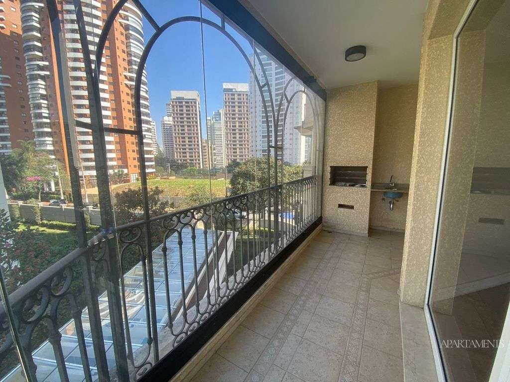  - Apartamento à Venda em Jardim Fonte do Morumbi, São Paulo - SP