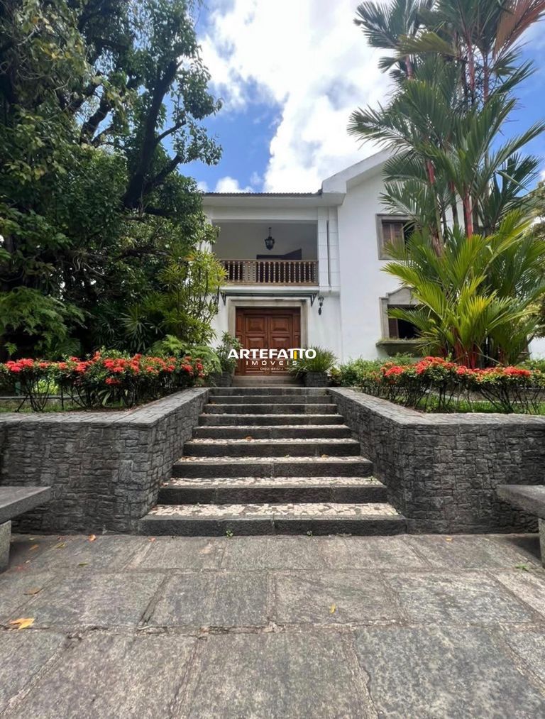 Casa à venda com 5 quartos, 827m² - Parnamirim,Recife 