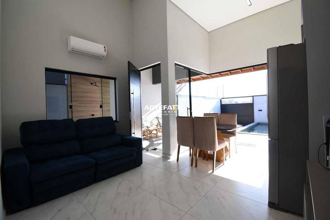  - 
				Oportunidade em Peruíbe – Casa com suíte e 3 vagas!
			