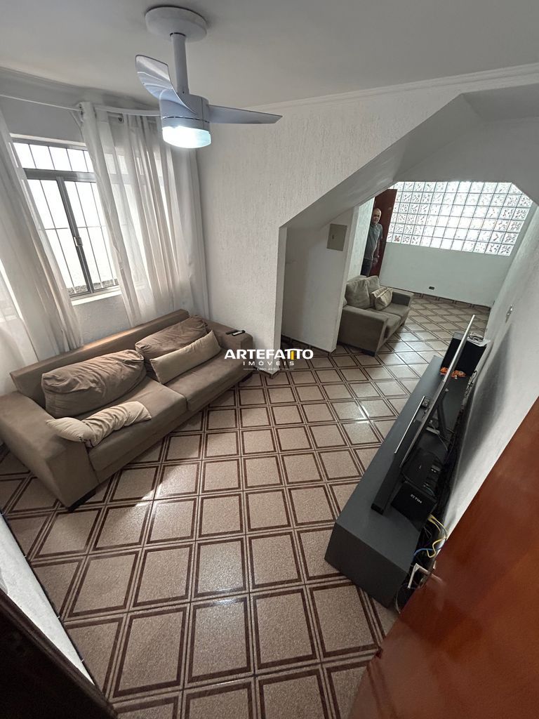 Casa à venda com 4 quartos, 220m² - Parque Arariba,São Paulo 