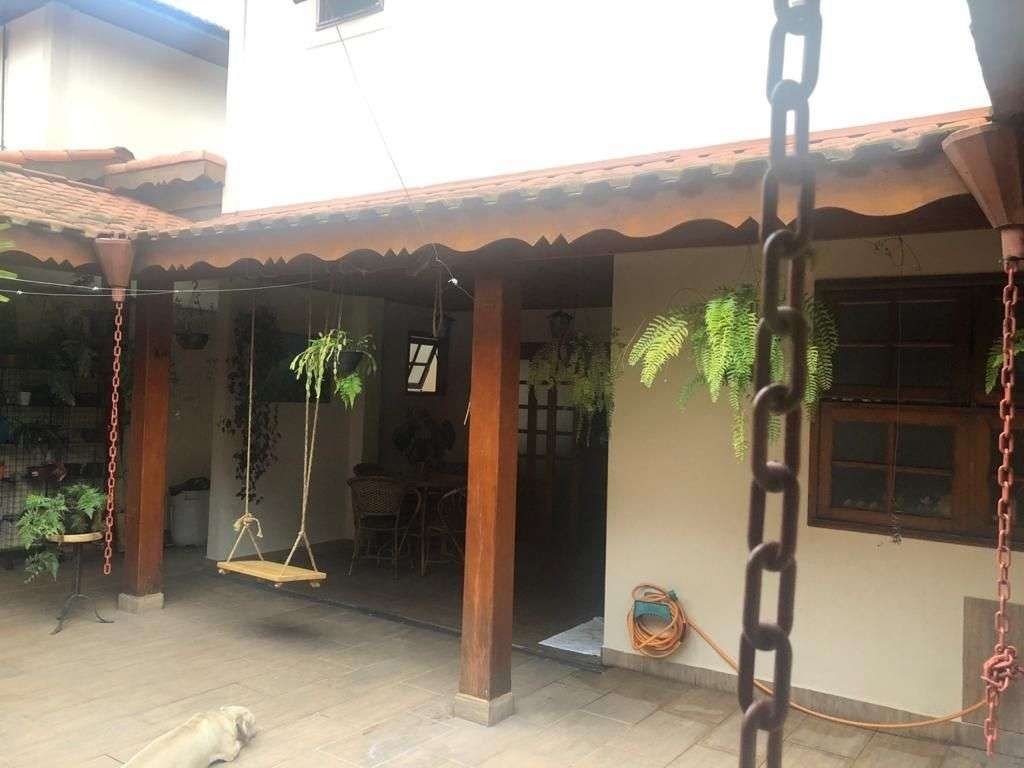 Casa à venda com 4 quartos, 300m² - Morumbi Sul,São Paulo 