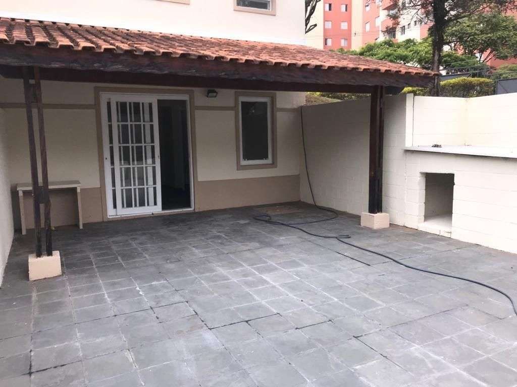 Sobrado à venda com 3 quartos, 160m² - Horto do Ipê,São Paulo 