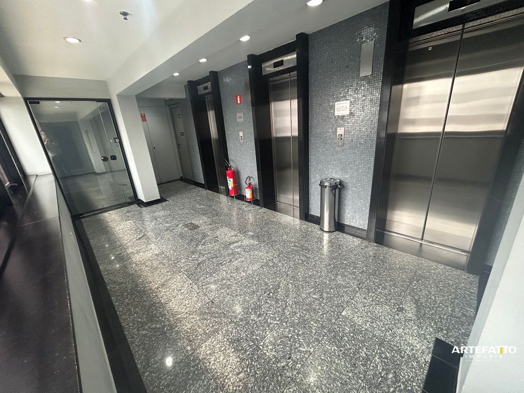 Sala à Venda em Cidade Monções, São Paulo - SP - Zbroker Imóveis