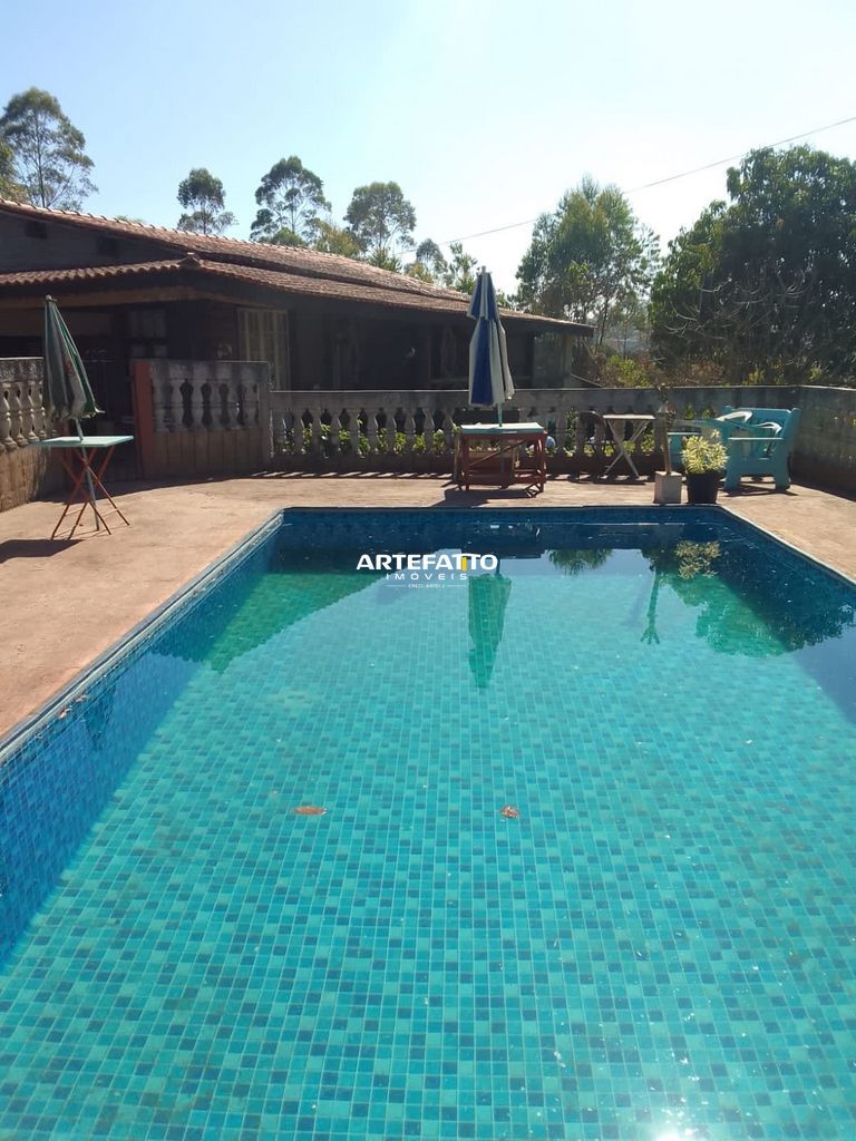 Sítio à venda com 3 quartos - Jardim das Cerejeiras,Cotia 