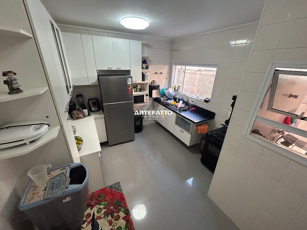  - Casa à Venda em Chácara Nossa Senhora do Bom Conselho, São Paulo - SP