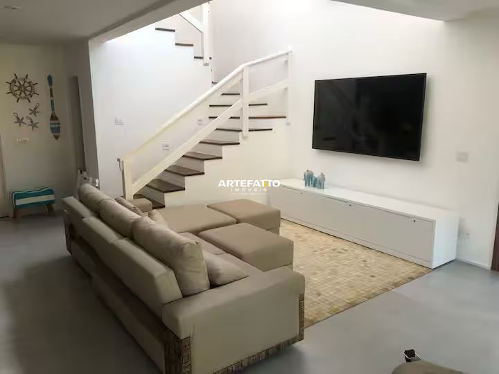 Casa à venda com 3 quartos, 228m² - Praia de Maresias,São Sebastião 