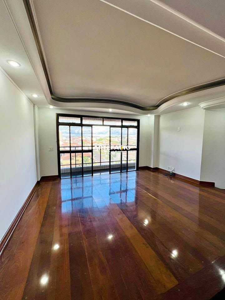 Apartamento à venda com 3 quartos, 167m² - Cidade Nova,Franca 
