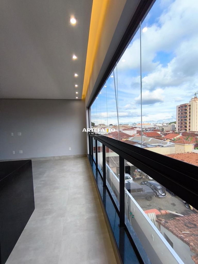 Apartamento à venda com 3 quartos, 100m² - Cidade Nova,Franca 
