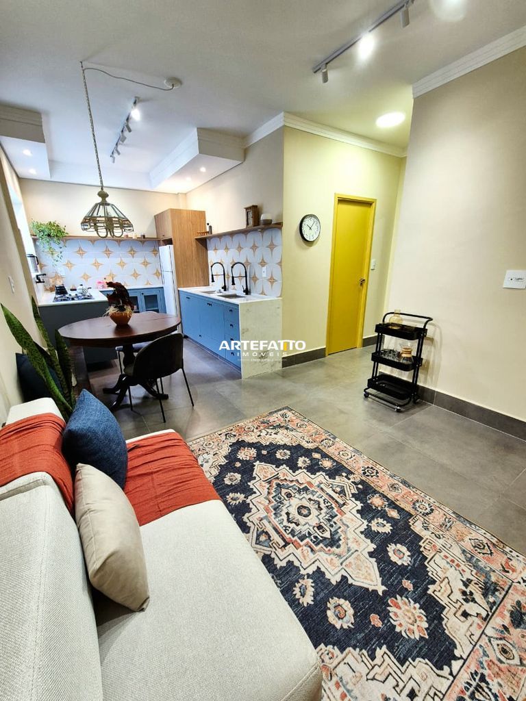  - 
				Apartamento da Vó com 2 dormitórios no Jardim Espraiado
			