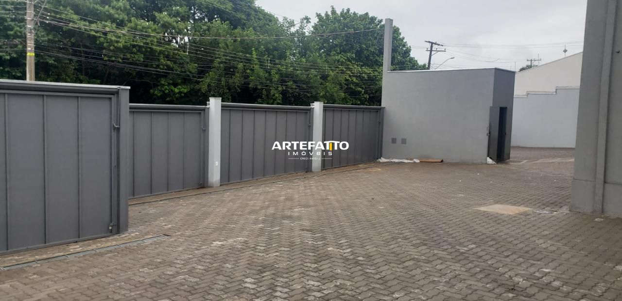  - 
				Apartamento com 2 dormitórios no Jardim Samello Woods
			