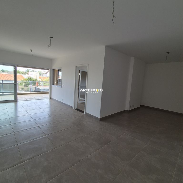  - 
				Apartamento com 4 dormitórios no bairro São José
			