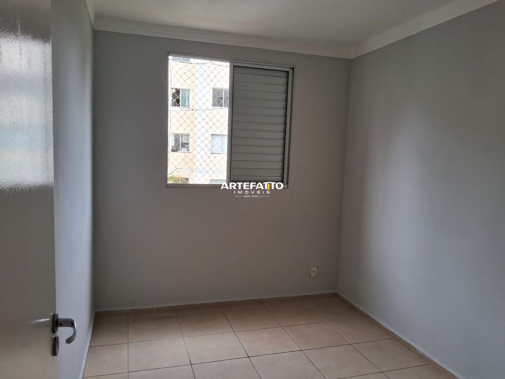  - 
				Apartamento com 2 dormitórios no bairro Santa Cruz
			