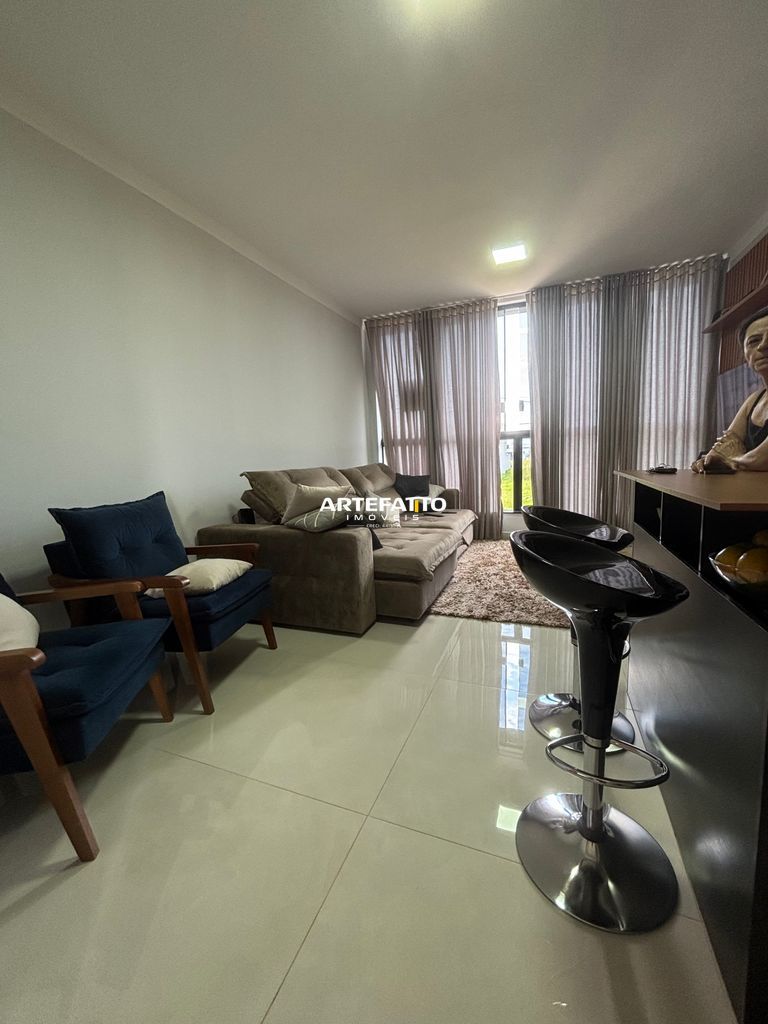  - 
				Apartamento com 3 dormitórios no Jardim Botânico
			