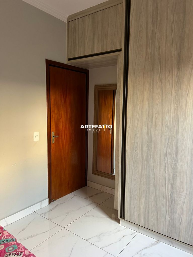  - Casa à Venda em Jardim Luiza, Franca - SP