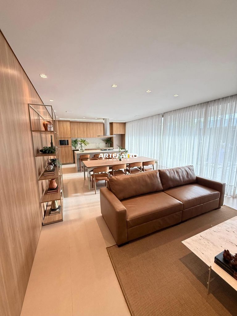 Casa à venda com 4 quartos, 260m² - Parque dos Lima,Franca 