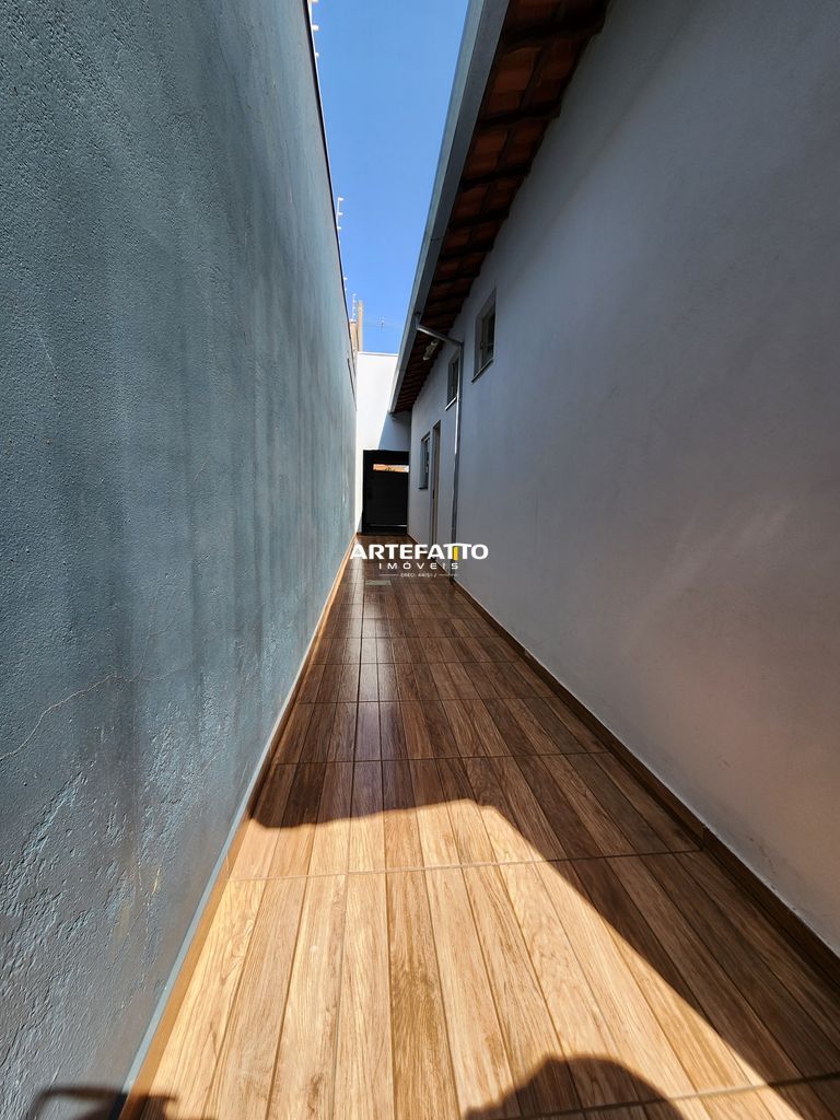  - 
				Casa à venda Residencial Meirelles
			