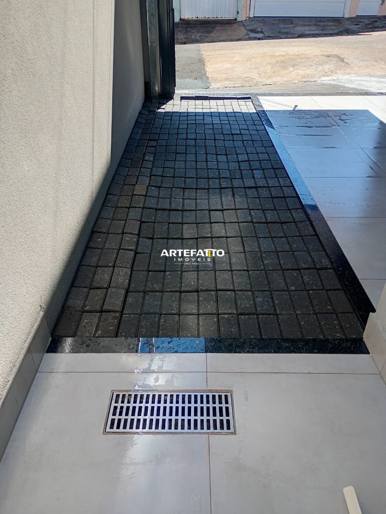  - 
				Casa Recanto Elimar, 2 dorm. sendo 1 suíte, 1 vaga de garagem
			