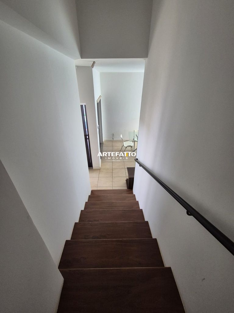  - 
				Casa com 2 dormitórios no bairro Santo Agostinho
			