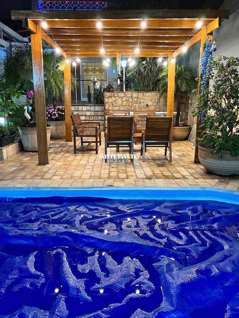 Casa à venda com 3 quartos, 249m² - São Joaquim,Franca 