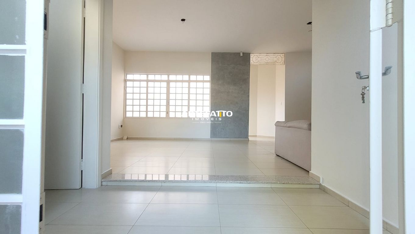 Casa à venda com 3 quartos, 194m² - Vila Marta,Franca 