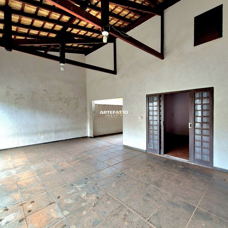 Casa à venda com 4 quartos, 389m² - Vila Santos Dumont,Franca 