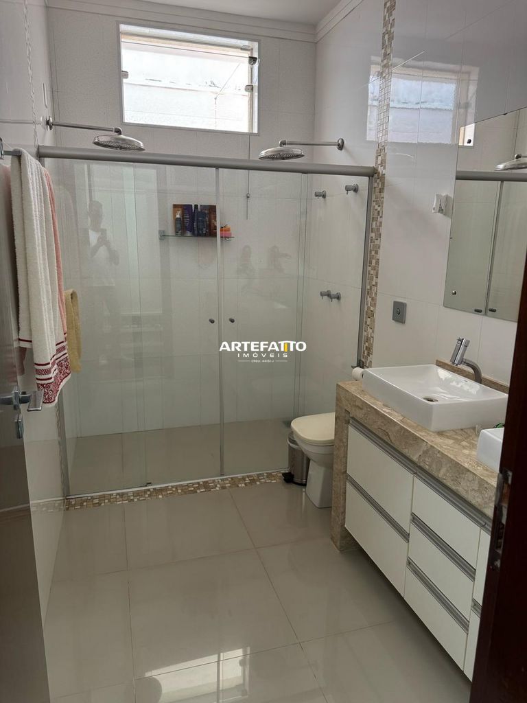 Casa à venda com 3 quartos, 181m² - Franca Pólo Club,Franca 