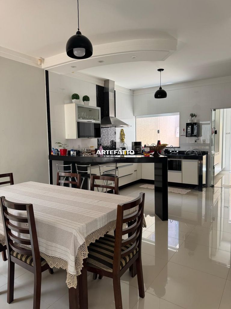 Casa à venda com 3 quartos, 181m² - Franca Pólo Club,Franca 