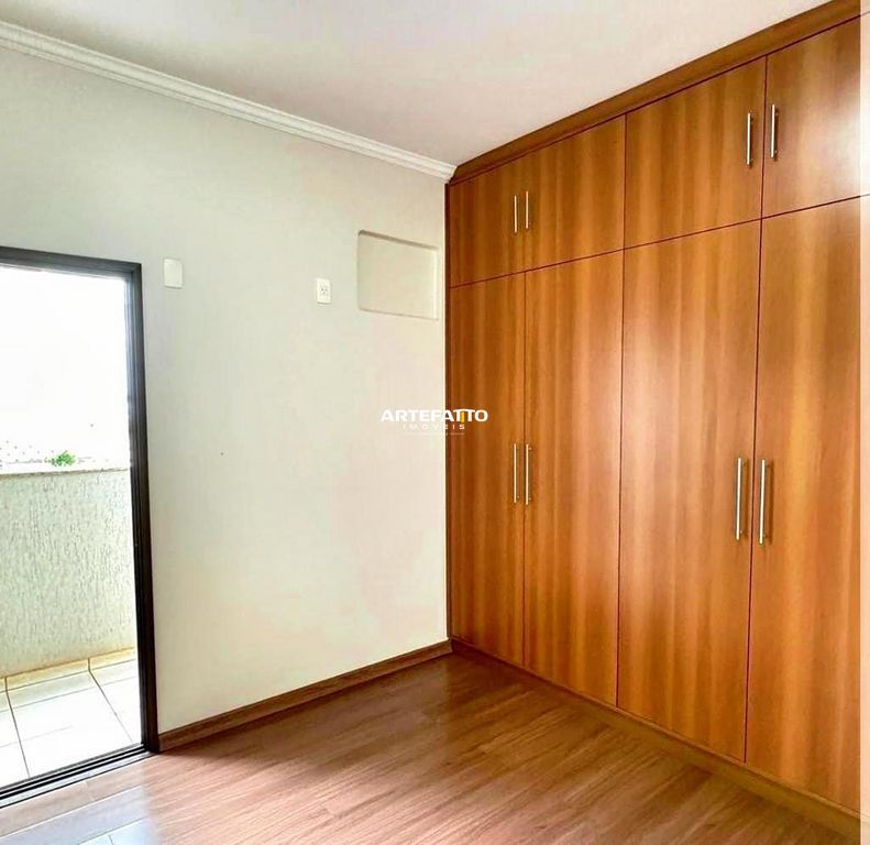  - 
				Apartamento à Venda - Edifício Shangri-lá, Sertãozinho-SP
			