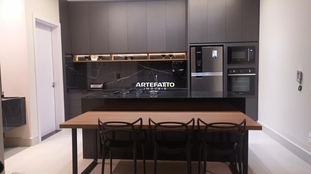  - 
				Casa com 4 quartos, 200m², à venda no Centro de Franca.
			