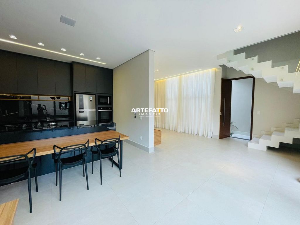 Casa à venda com 4 quartos, 200m² - Centro,Franca 