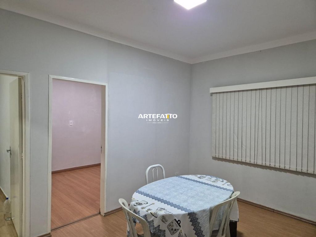 Casa à venda com 2 quartos, 65m² - Estação,Franca 