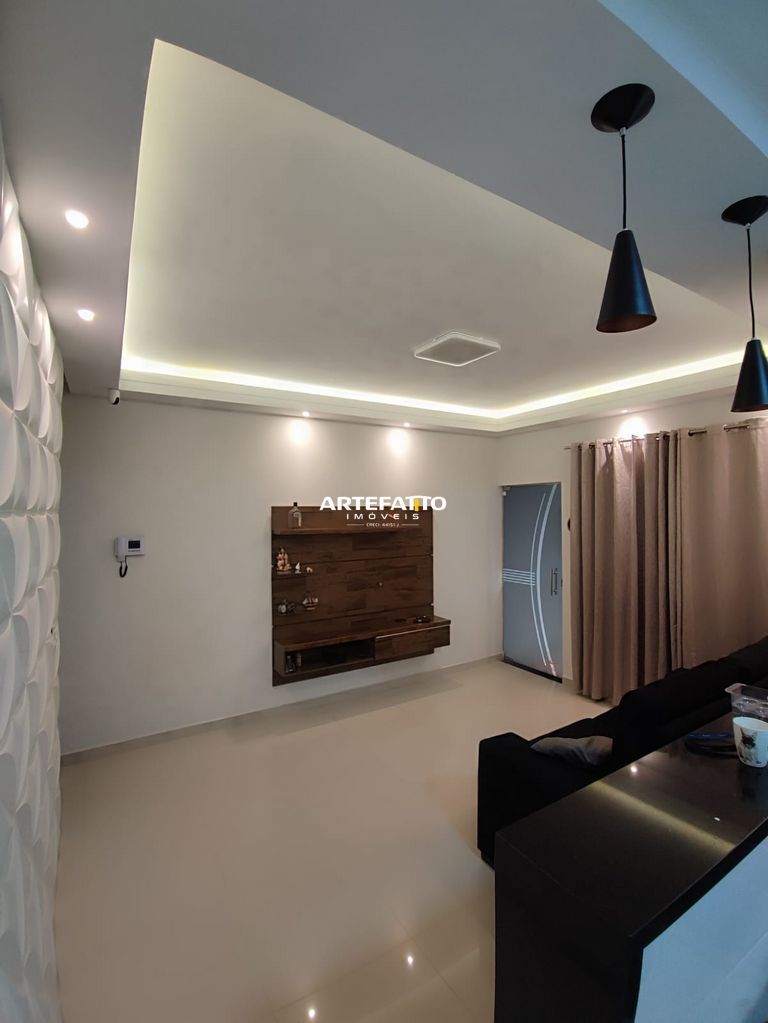  - 
				Sobrado a venda 02 dormitórios
			