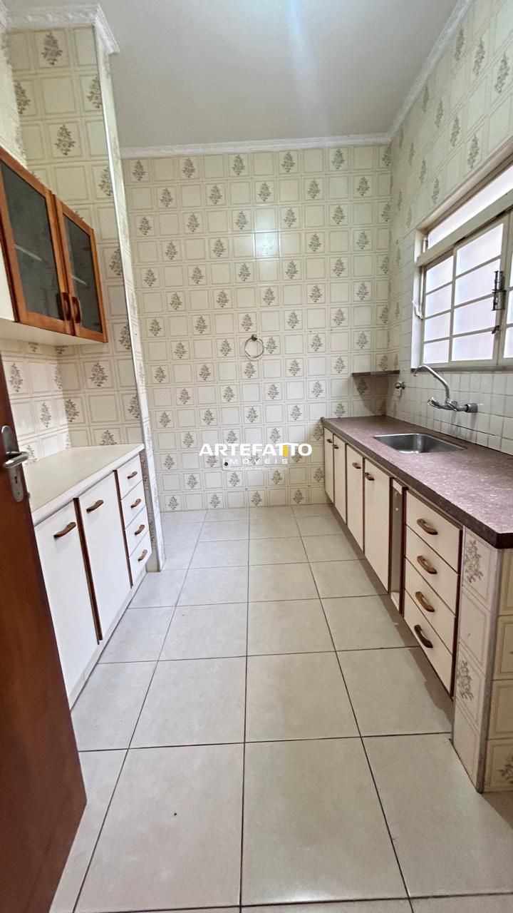 Casa à venda com 3 quartos, 215m² - Jardim Consolação,Franca 