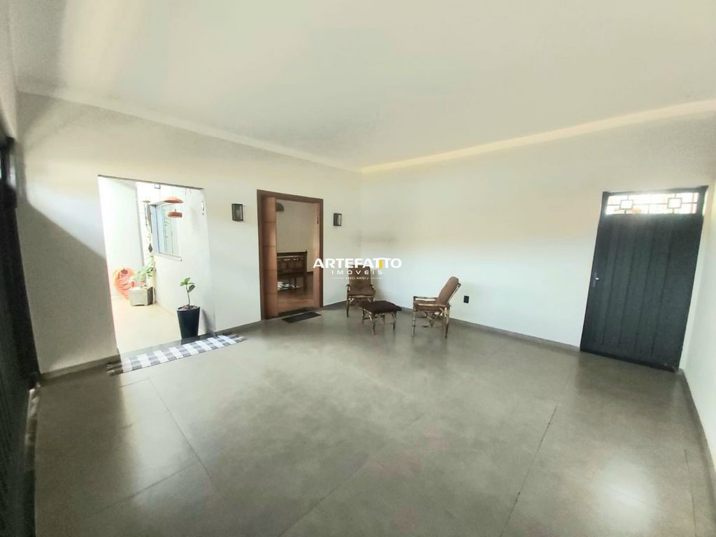 Casa à venda com 3 quartos, 195m² - Jardim Doutor Antônio Petráglia,Franca 