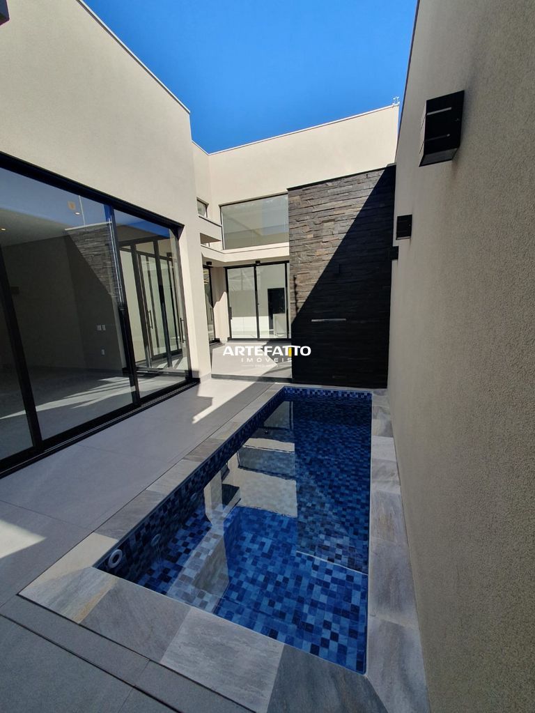 Casa à venda com 3 quartos, 232m² - Jardim Piratininga II,Franca 