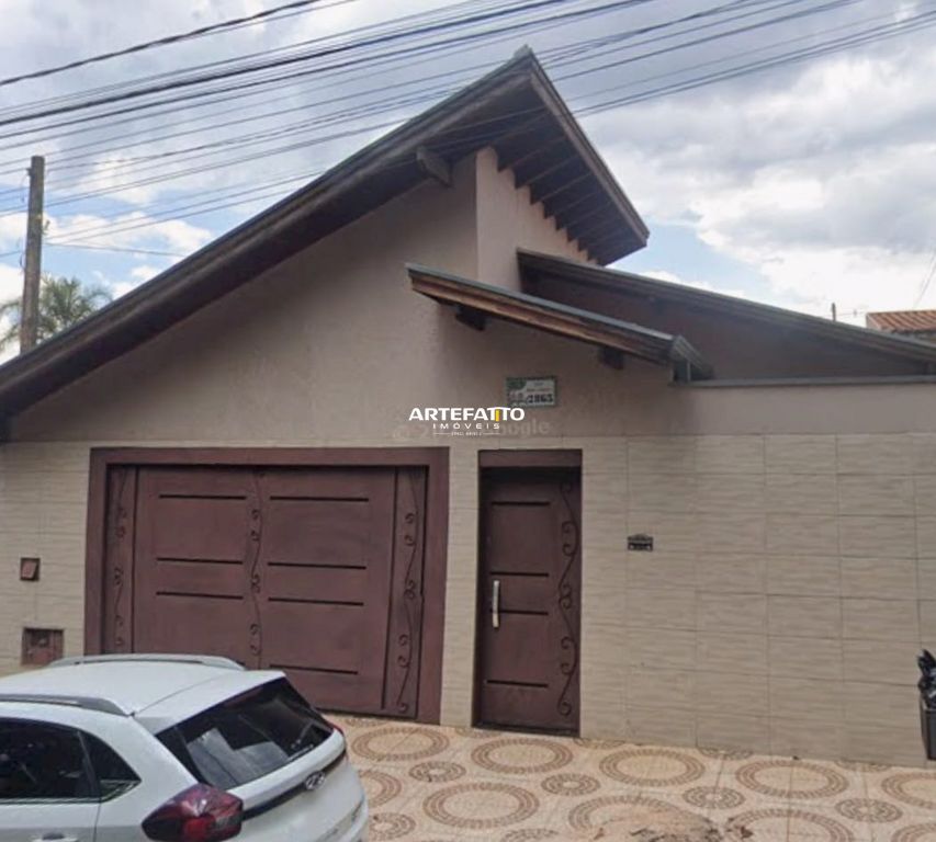  - 
				Casa terreno inteiro no bairro Residencial Palermo
			