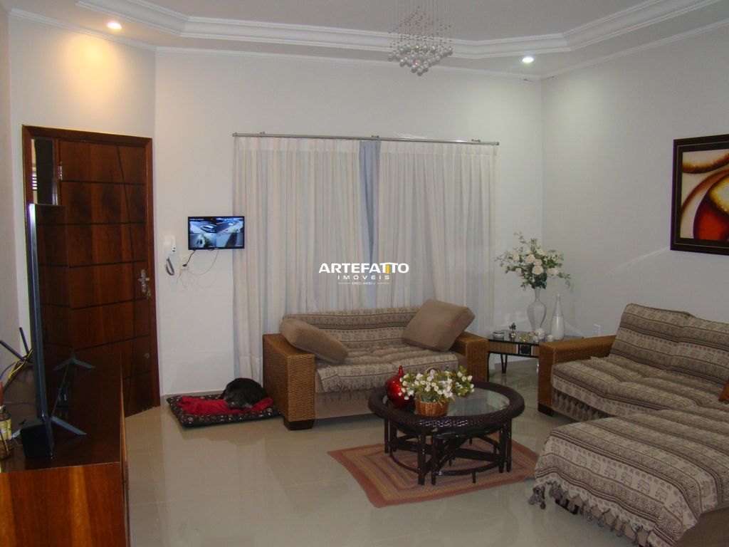 Casa à venda com 3 quartos, 158m² - Residencial São Jerônimo,Franca 