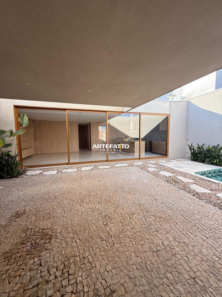 Casa à venda com 3 quartos, 154m² - Residencial São Jerônimo,Franca 